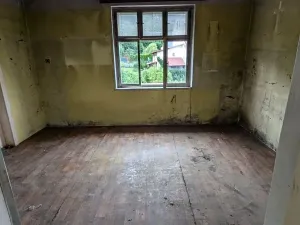 Dražba rodinného domu, Janov, 512 m2