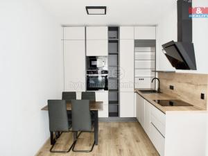 Pronájem bytu 2+kk, Praha, Štěchovická, 56 m2