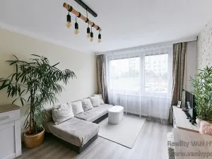 Prodej bytu 2+kk, Praha - Horní Měcholupy, Boloňská, 44 m2