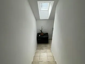 Pronájem bytu 1+kk, Pardubice, K Dolíčku, 40 m2