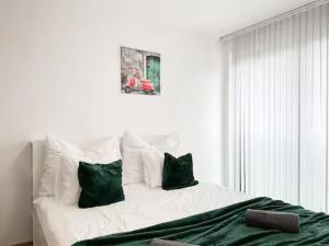 Pronájem bytu 1+kk, Praha, 35 m2