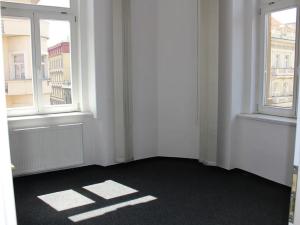 Pronájem kanceláře, Praha, Žitná, 95 m2