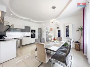 Pronájem rodinného domu, Praha - Modřany, Bojovská, 230 m2