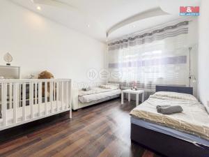Pronájem rodinného domu, Praha - Modřany, Bojovská, 230 m2
