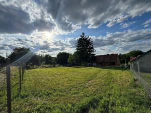 Prodej pozemku pro bydlení, Lešany, 1161 m2