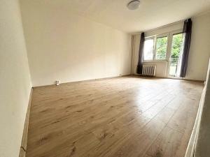 Prodej bytu 2+1, Chomutov, Václavská, 51 m2