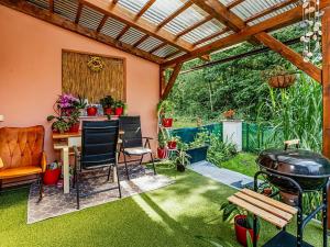 Prodej bytu 2+1, Mydlovary, 64 m2