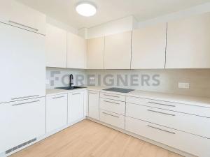 Pronájem bytu 3+kk, Brno, Spolková, 82 m2