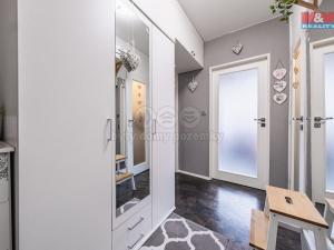 Pronájem bytu 2+kk, Líšnice, 40 m2
