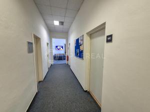 Pronájem kanceláře, Brno - Brno-město, Rašínova, 200 m2