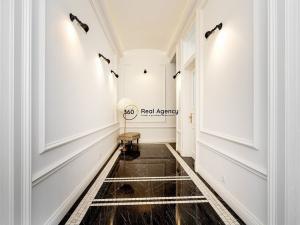 Prodej bytu 2+kk, Praha - Smíchov, Malátova, 67 m2