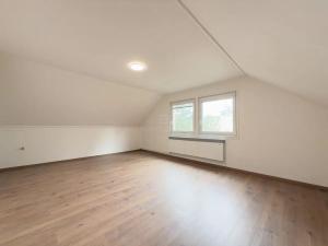 Pronájem rodinného domu, Praha - Kunratice, Za hájovnou, 360 m2