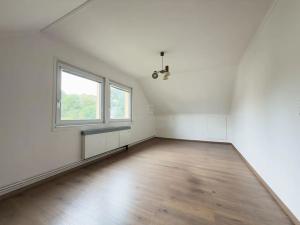 Pronájem rodinného domu, Praha - Kunratice, Za hájovnou, 360 m2