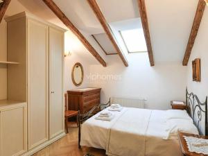 Pronájem bytu 3+kk, Praha - Vinohrady, Italská, 104 m2