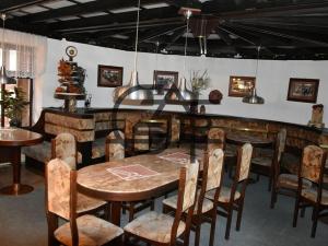 Prodej restaurace, Pardubice - Polabiny, Gagarinova, 254 m2