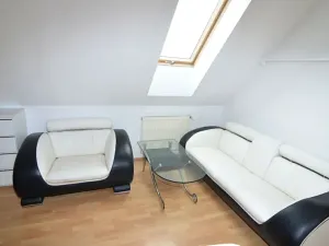 Pronájem bytu 2+kk, Jesenice, Příčná II., 45 m2