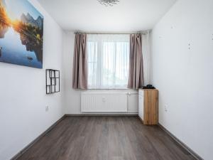 Prodej bytu 3+1, Pardubice - Polabiny, Brožíkova, 78 m2