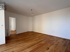 Prodej bytu 2+kk, Praha - Suchdol, U hotelu, 99 m2