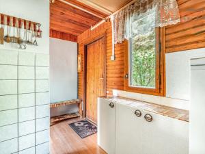 Prodej chaty, Kyselka - Radošov, 80 m2