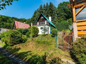 Prodej chaty, Kyselka - Radošov, 80 m2