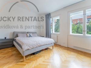 Pronájem bytu 2+1, Praha - Smíchov, U Malvazinky, 82 m2