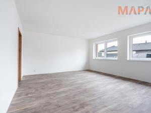 Prodej rodinného domu, Černovice, 279 m2