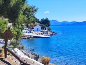 Prodej rodinného domu, Porto Hydra, Ermioni, Peloponés, Řecko, 127 m2