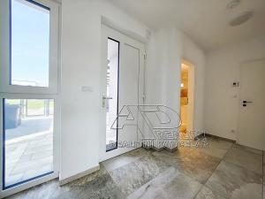 Pronájem rodinného domu, Roudné, 160 m2