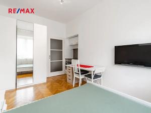 Pronájem bytu 1+kk, Praha - Střešovice, Za Hládkovem, 22 m2