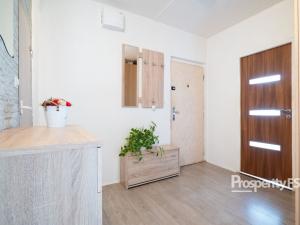 Prodej bytu 3+1, Kladno - Kročehlavy, Anglická, 70 m2