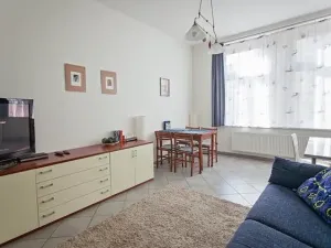 Pronájem bytu 2+1, Praha - Smíchov, Plzeňská, 65 m2