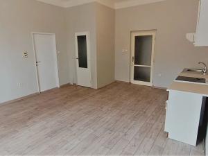 Pronájem bytu 2+kk, Dvůr Králové nad Labem, Havlíčkova, 67 m2