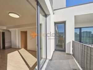 Prodej bytu 2+kk, Horoměřice, Velvarská, 53 m2