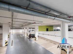 Pronájem kanceláře, Praha - Chodov, Líbalova, 456 m2