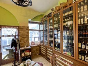 Pronájem restaurace, Turnov, náměstí Českého Ráje, 120 m2