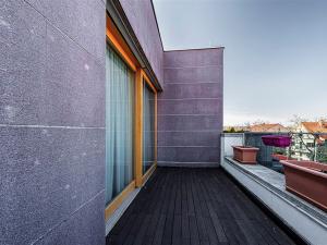 Pronájem bytu 4+1, Praha, U kolonie, 250 m2