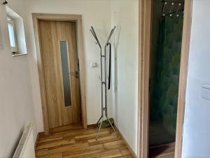 Pronájem domu, Praha - Malešice, U tvrze, 40 m2