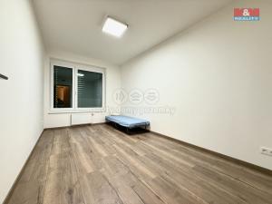 Pronájem bytu 3+kk, Praha, Kolbenova, 98 m2