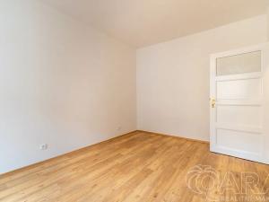 Pronájem bytu 2+kk, Praha - Libeň, Na žertvách, 53 m2