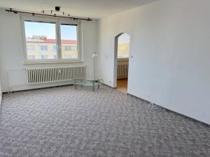 Pronájem bytu 3+1, Napajedla, Nábřeží, 74 m2