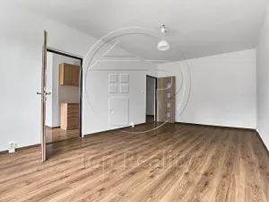 Prodej bytu 2+1, Chodov, náměstí 9. května, 69 m2