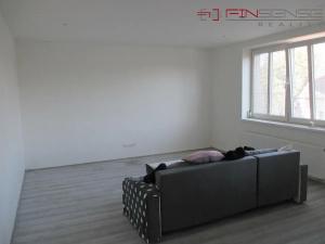 Pronájem bytu 2+kk, Kladno, Josefa Čapka, 59 m2
