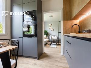 Prodej bytu 2+1, Teplice, Fráni Šrámka, 50 m2