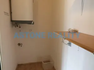 Pronájem bytu 1+kk, Praha - Břevnov, Hošťálkova, 54 m2