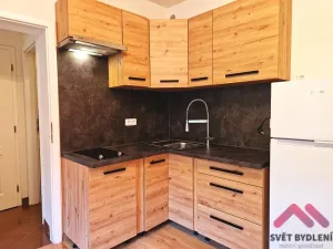 Pronájem bytu 2+kk, Praha - Michle, Kapitulská, 48 m2