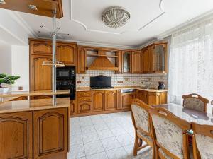 Pronájem rodinného domu, Praha - Krč, Paběnická, 480 m2