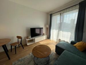 Pronájem bytu 2+kk, Praha, Perucká, 46 m2