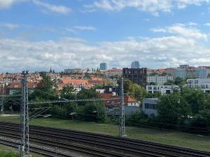 Pronájem bytu 2+kk, Praha, Perucká, 46 m2