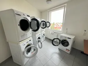 Pronájem bytu 1+kk, Praha, Hornoměcholupská, 26 m2