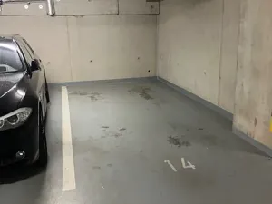 Pronájem bytu 1+kk, Praha - Strašnice, Třebohostická, 39 m2